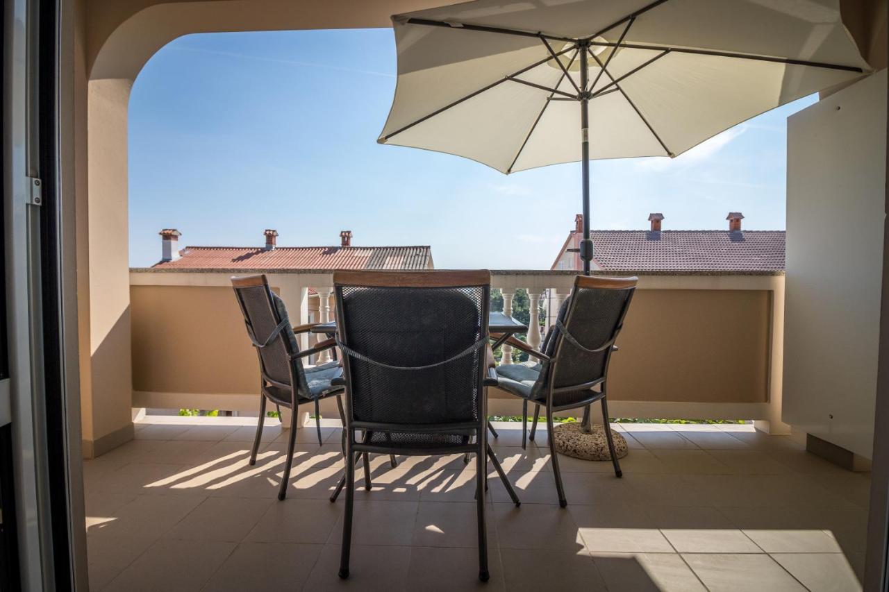Katarina Apartments Раб Экстерьер фото