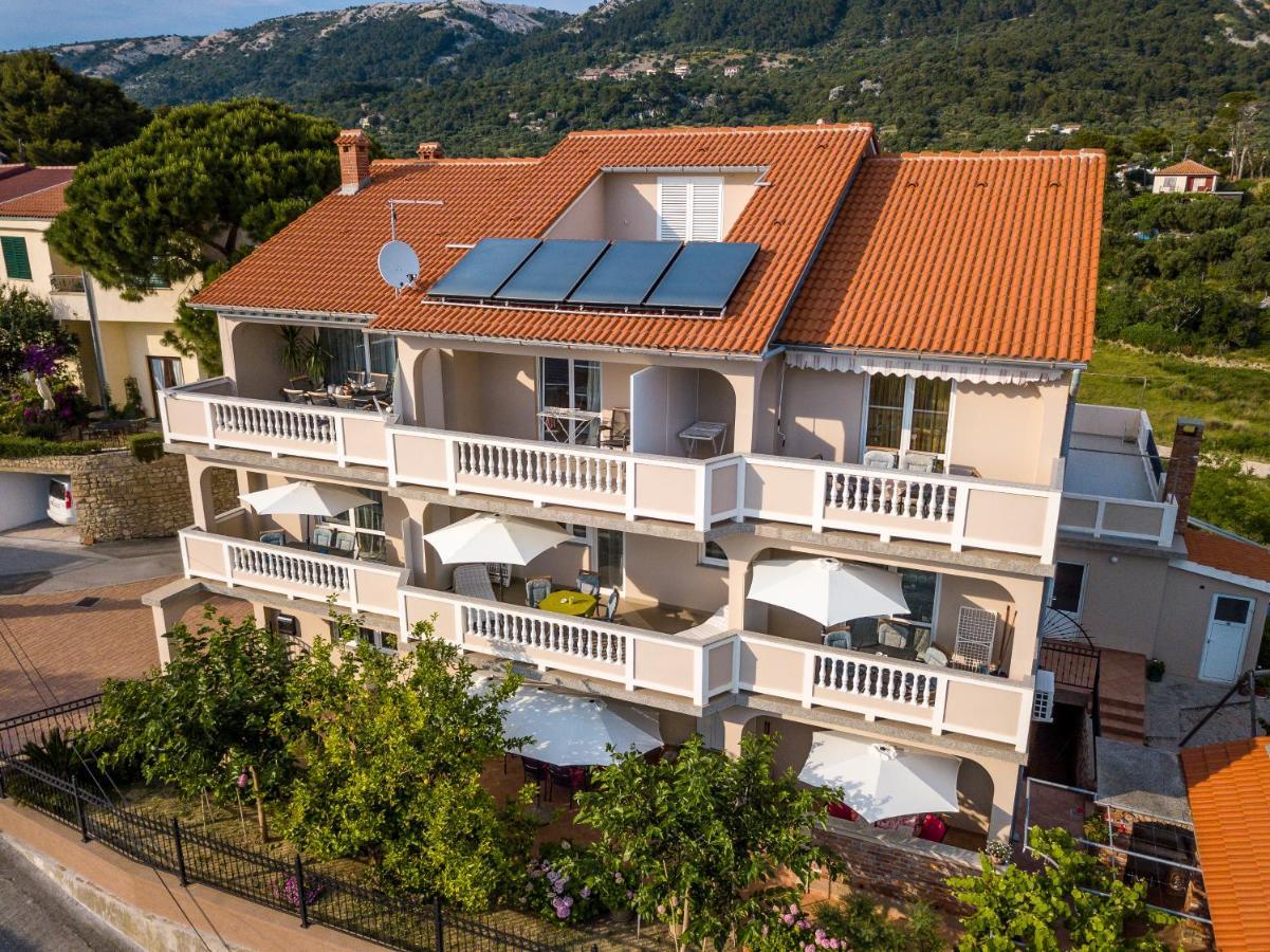 Katarina Apartments Раб Экстерьер фото